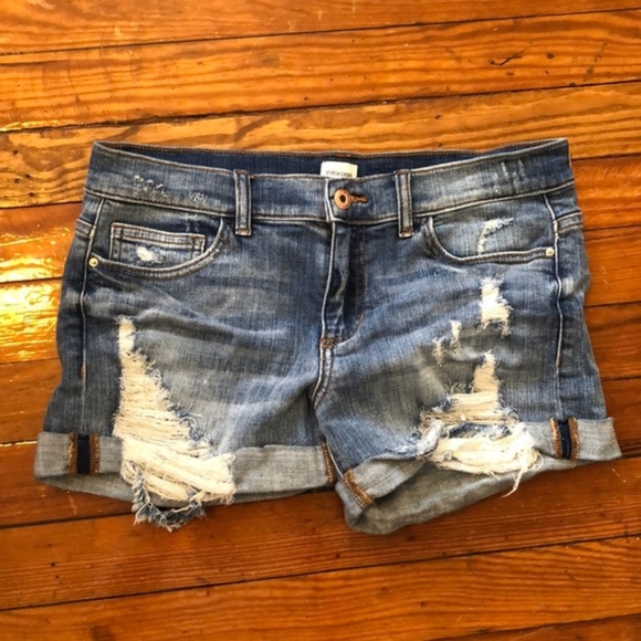 Vici Pants - VICI Denim Distressed Shorts - M